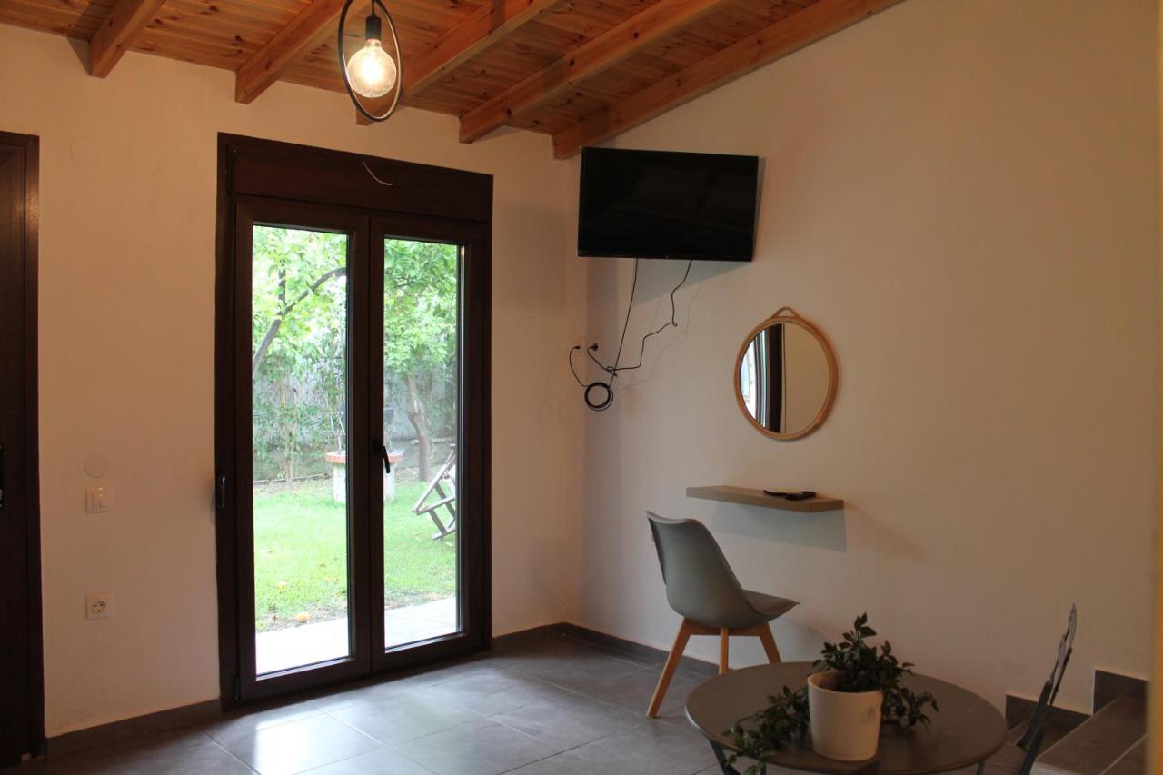 Ferienwohnung Citrus Garden Nea Skioni Exterior foto